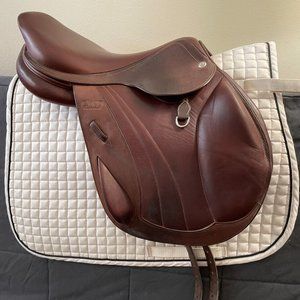 CWD SE09 18 In Cross Country Monoflap Saddle 4A flap 4 in dot to dot 2016